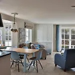 Apartmenthaus Budersandstrasse 53 מלון דירות Hörnum
