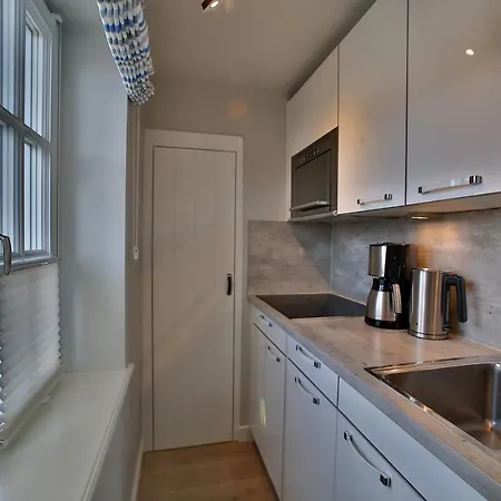 Aparthotel Apartmenthaus Budersandstrasse 53 Hörnum