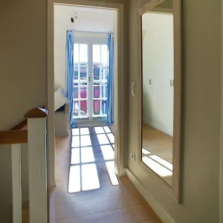 Apartmenthaus Budersandstrasse 53 アパートホテル