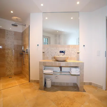 Apartmenthaus Budersandstrasse 53 アパートホテル