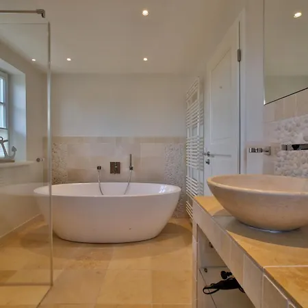 Apartmenthaus Budersandstrasse 53 3*