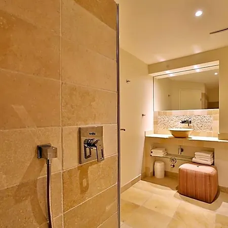 Apartmenthaus Budersandstrasse 53 アパートホテル
